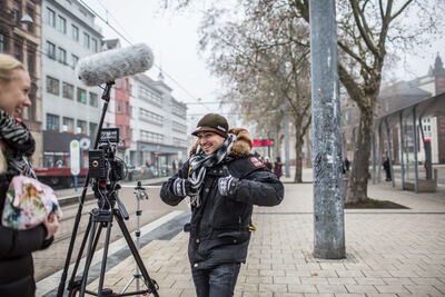 Making Of: Stockvideo Auftragsfilm Unterschied: Wann nutzen?