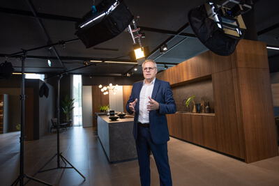 Behind the Scenes: Hochwertige Stockvideos erkennen: Das Qualitätskriterien Handbuch