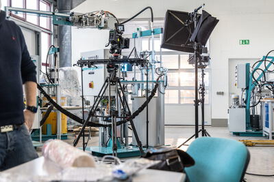 CNC-Fräsen im Marketing: Footage statt Drehtag für Auftragsfertiger