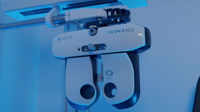 Digitales Phoropter für den Sehtest in der Augenoptik